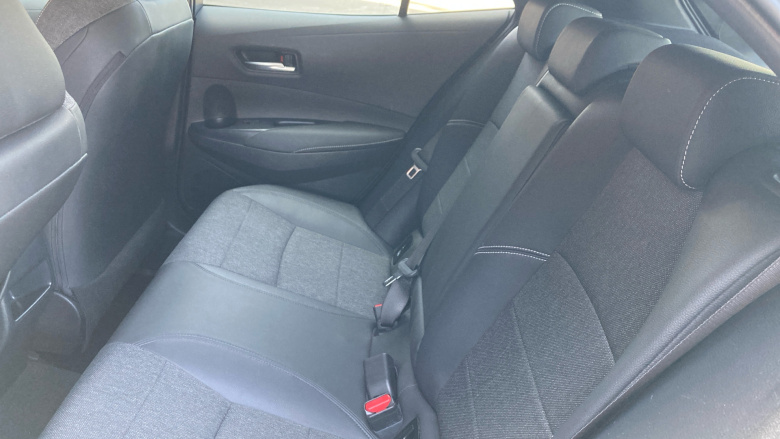 Toyota Corolla 1.8 VVT-i Hybrid Design 5dr CVT Hybrid Hatchback